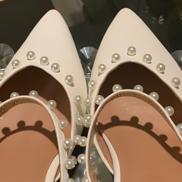 *HOST PICK* NWOT Faux Pearl Mule Pumps - Size 8.5 (European Size 39) - Picture 6 of 14